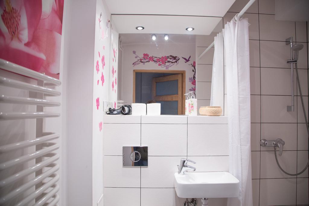 Apartment Lobzowska Krakow Dış mekan fotoğraf
